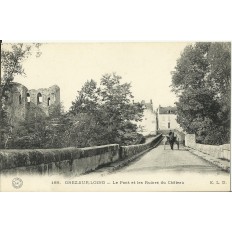 CPA - GREZ-SUR-LOING, Le Pont et les Ruines du Chateau - Années 1900