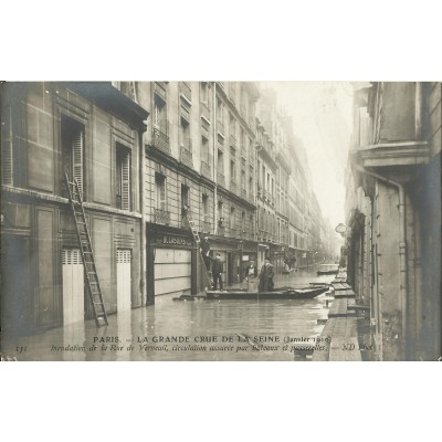 CPA: PARIS, Crue 1910, Rue de Verneuil.