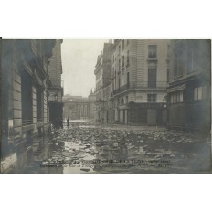 CPA: PARIS, Crue 1910, Rue de Bourgogne.