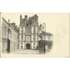 CPA - PALAIS DE FONTAINEBLEAU - Pavillon de Maintenon - Années 1900