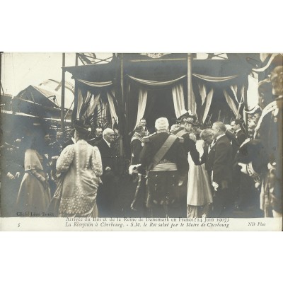 CPA: Roi et Reine du Danemark à Cherbourg (14 juin 1907)