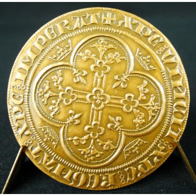 MEDAILLE en CUIVRE, d'après UNE MONNAIE MEDIEVALE (7)