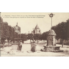 CPA: PROVINS, Place du CHATEL, Années 1910