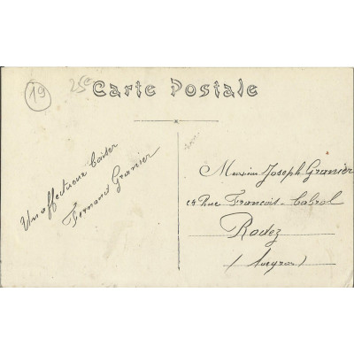 CPA: UZERCHE, Rue de Paris, vers 1910