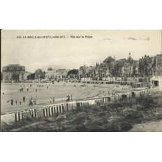 CPA: LA BAULE-sur-MER, Vue sur la Plage, vers 1920