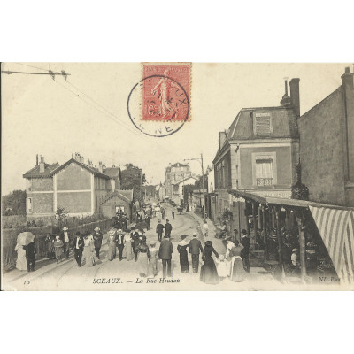 CPA: SCEAUX, La Rue Houdan, Années 1900
